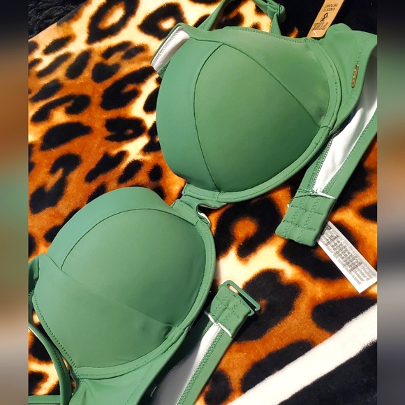 NWT VS PINK bikini top - Picture 2 of 5